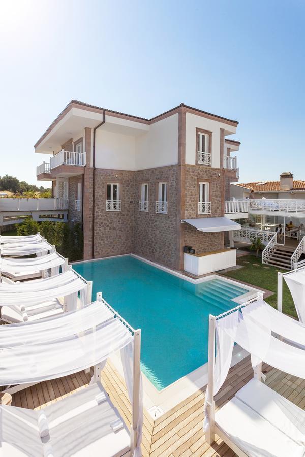 Cunda Pur Beyaz Hotel 외부 사진