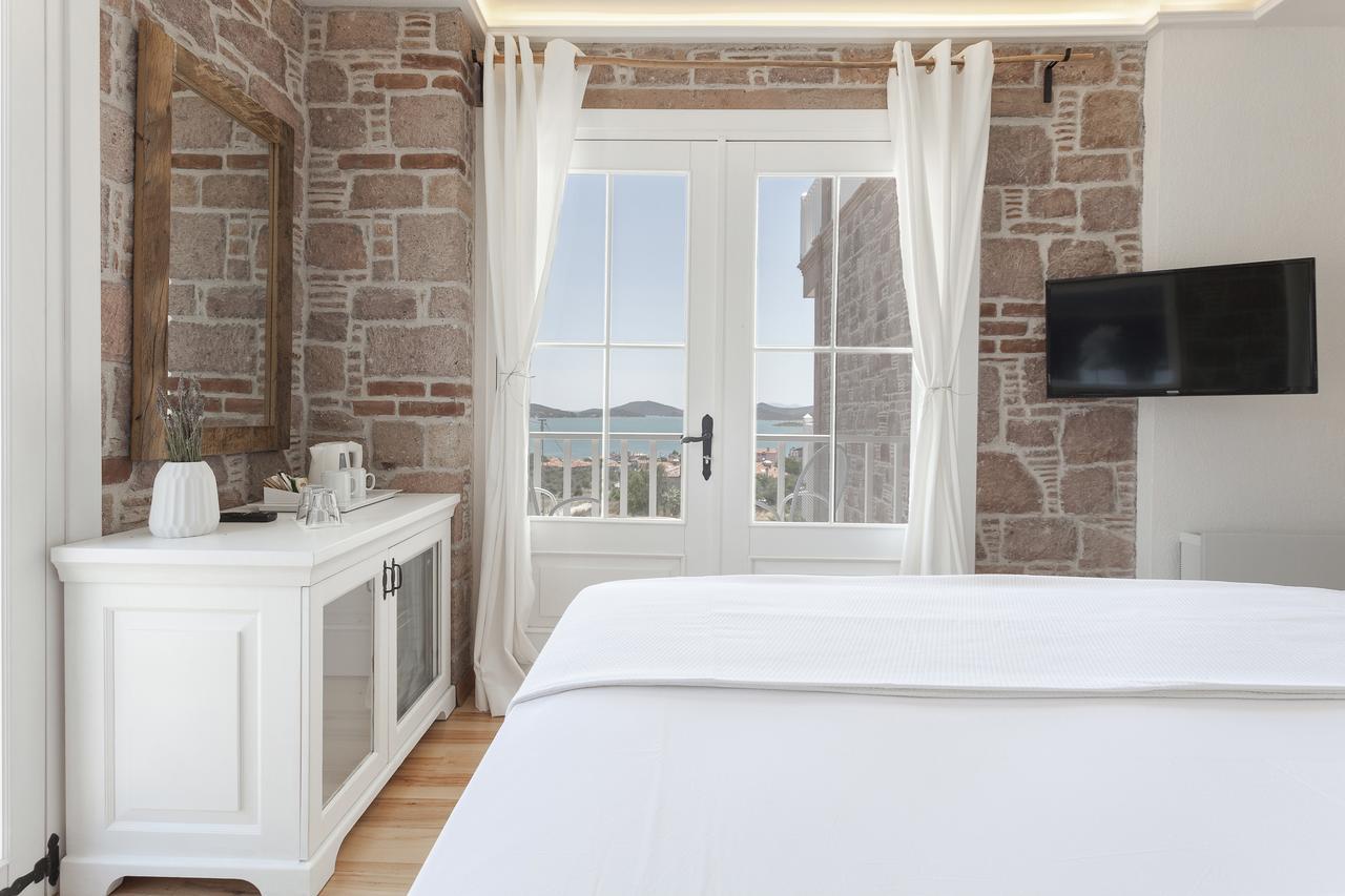 Cunda Pur Beyaz Hotel 외부 사진
